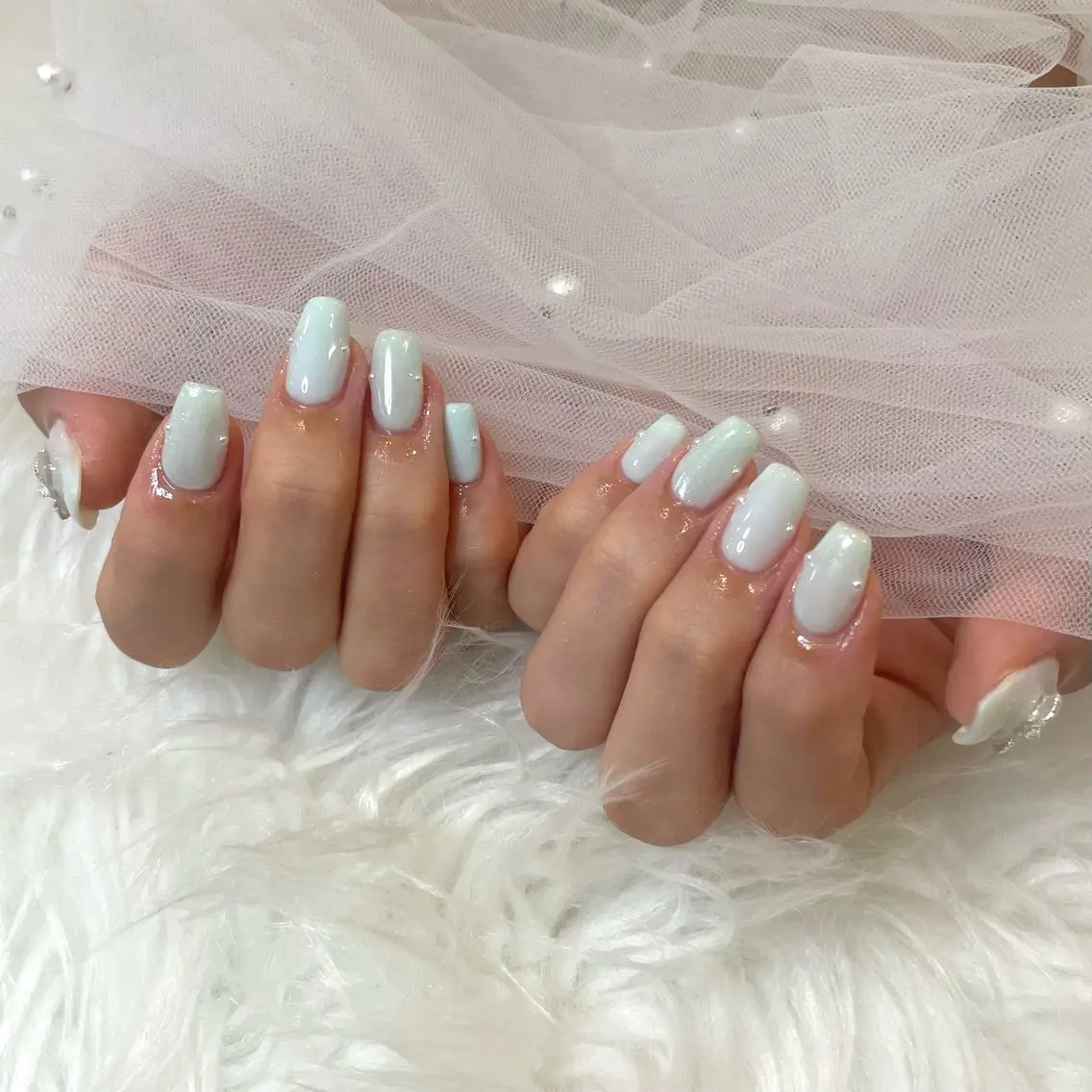 ネイル ミラーネイル ハンドネイル yurika 🌷.*･ﾟのネイルデザイン