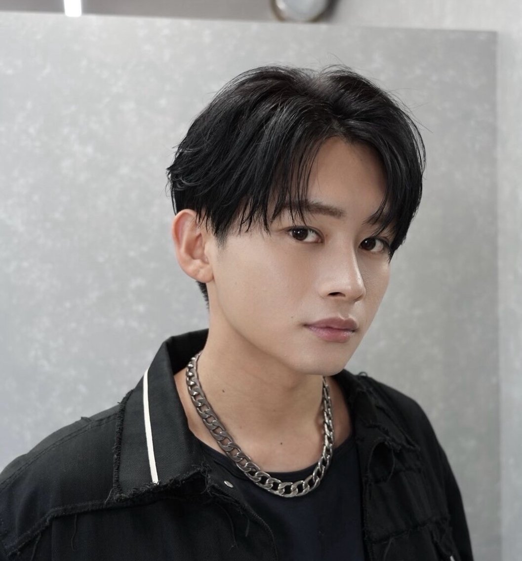 パーマ ヘアアレンジ メンズ 縮毛矯正 カット 縮毛矯正 (メンズ特化)AKI /古本晃大のヘアスタイル