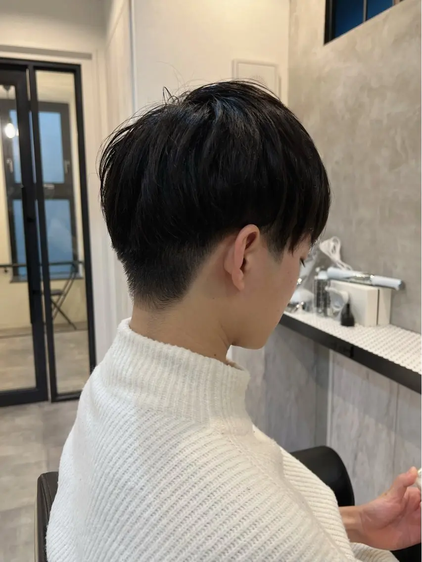 ショート メンズ ツーブロック カット 工藤 梨花のヘアスタイル