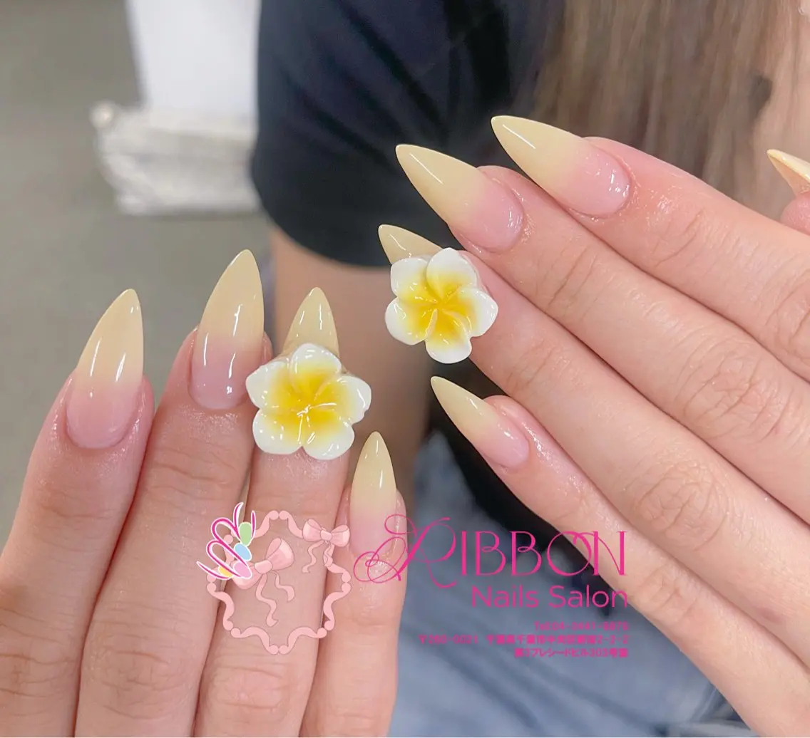 ネイル フレンチネイル ジェルネイル マグネットネイル 持ち込み ニュアンスネイル ハンドネイル Ribbonnail salonのネイルデザイン