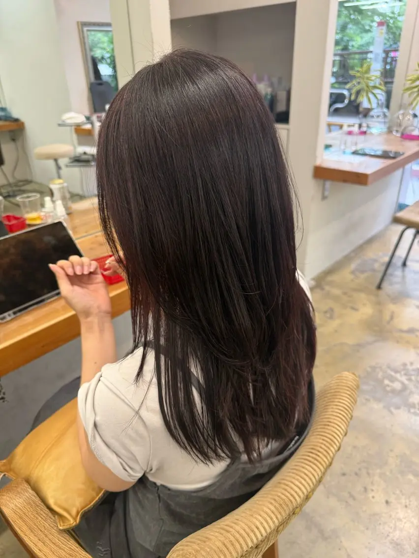 ロング カラー 鈴木 映美のヘアスタイル