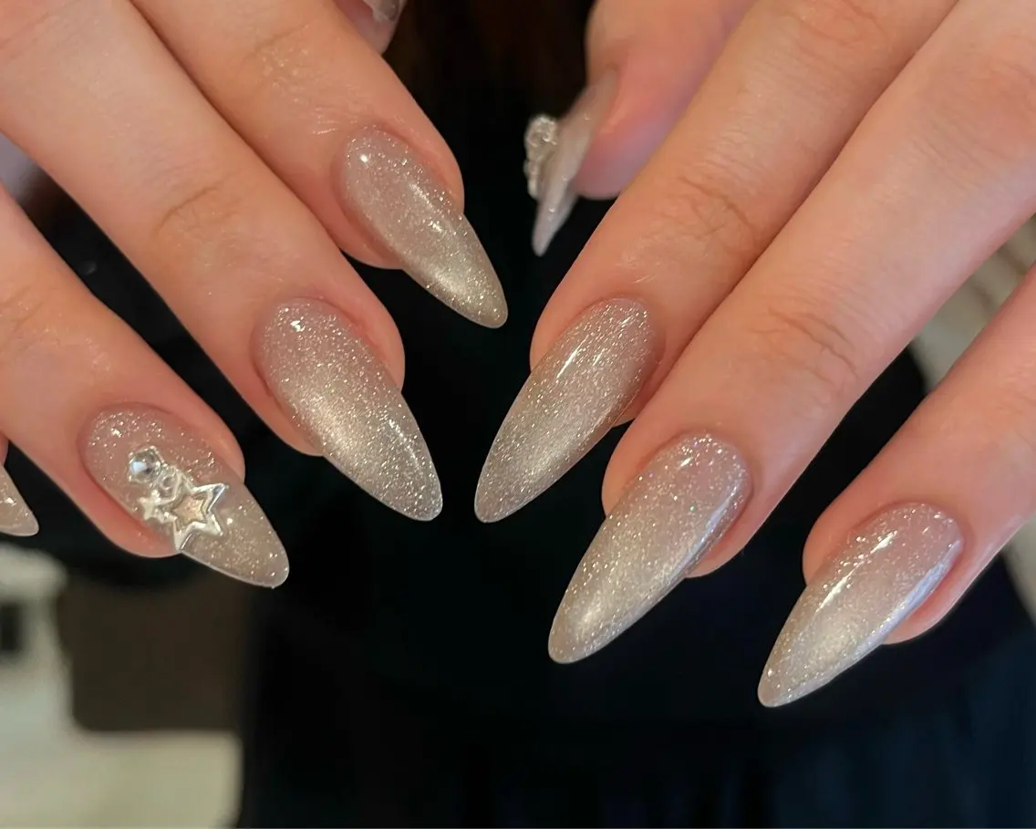 ネイル ハンドネイル prunelle .のネイルデザイン