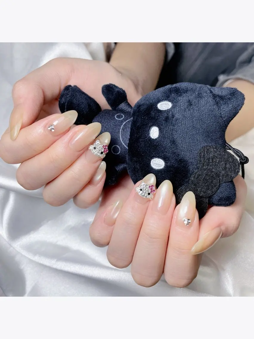ネイル ブラウン チークネイル 桜ネイル 長さ出し フットネイル ハンドネイル YURI NAILのネイルデザイン