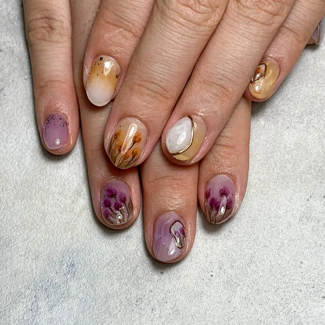 ネイル ハンドネイル FIORITURA aiのネイルデザイン