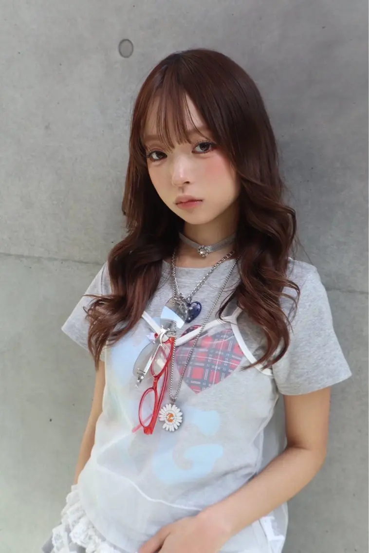 セミロング カラー ブラウンカラー ナチュラルブラウン レイヤーカット カット ヘアカラー レイヤー/ブリーチ iwamiya岩見谷のヘアスタイル