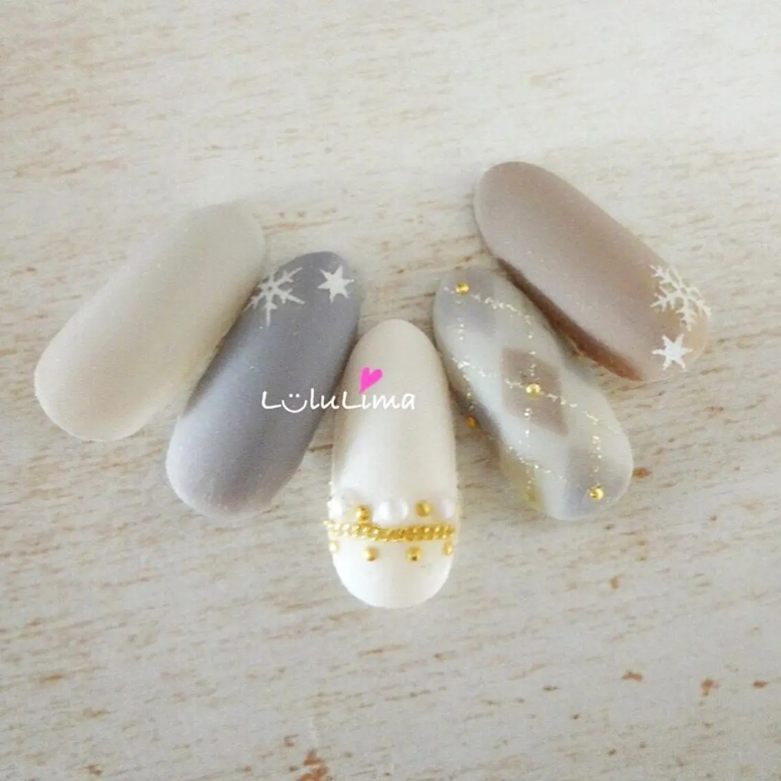 ネイル 冬ネイル Nail's LuluLimaのネイルデザイン