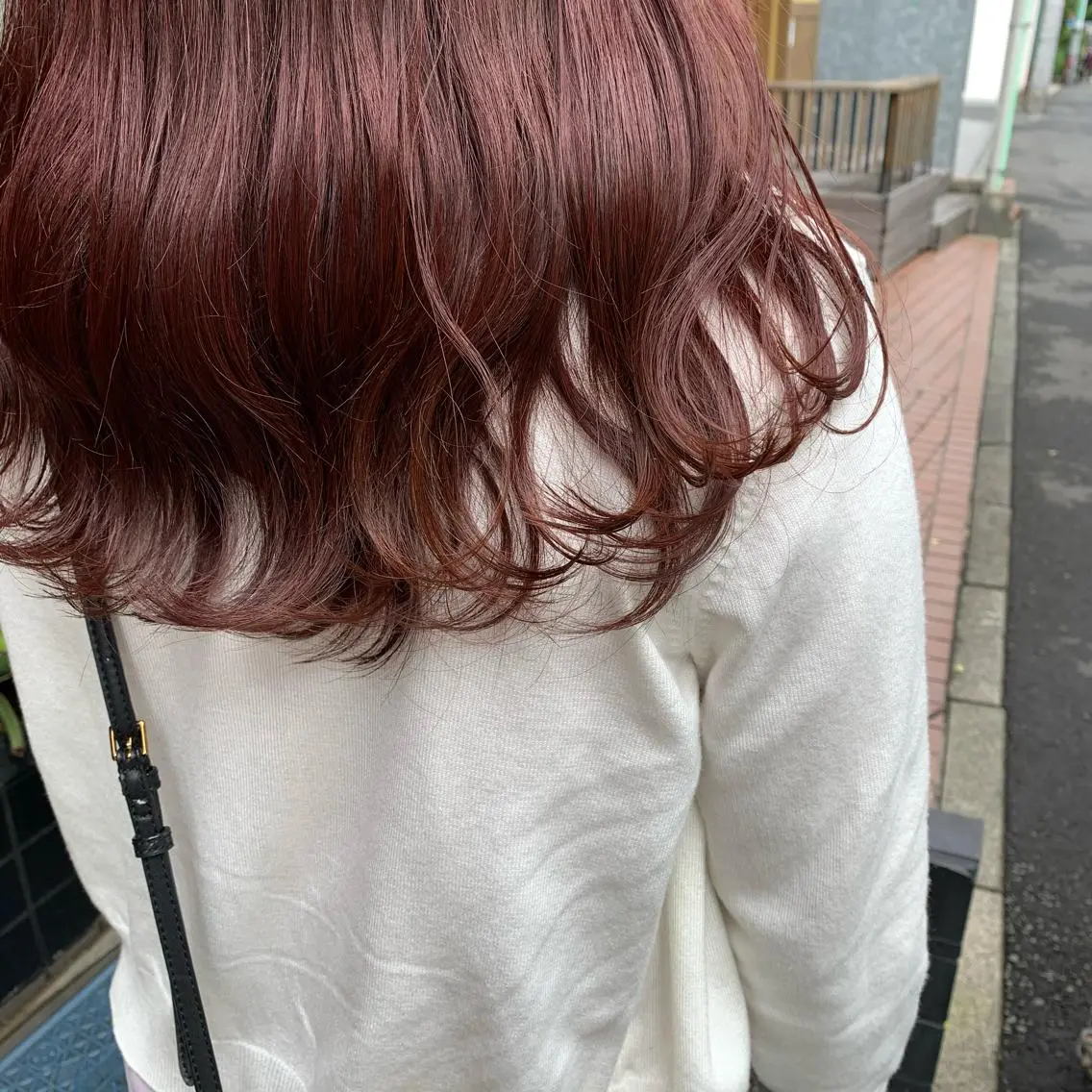 ロング カラー ピンクカラー トップ スタイリストのヘアスタイル