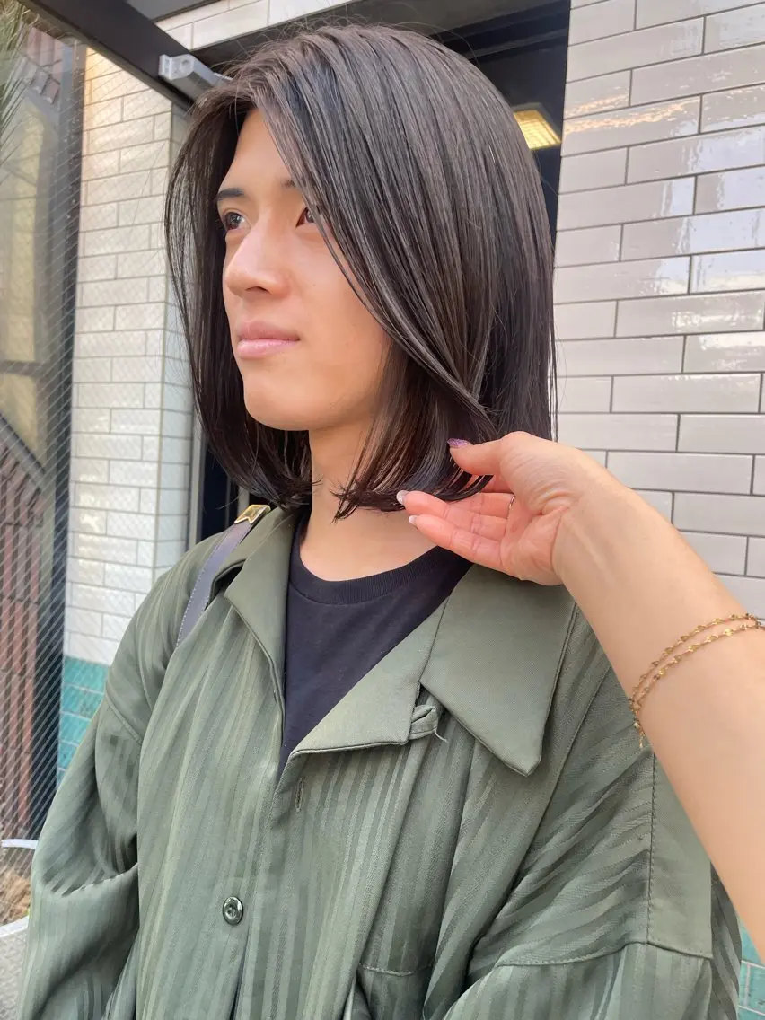 ミディアム カラー パーマ ヘアアレンジ メンズ くびれレイヤー/艶 カラー　MADOKAのヘアスタイル