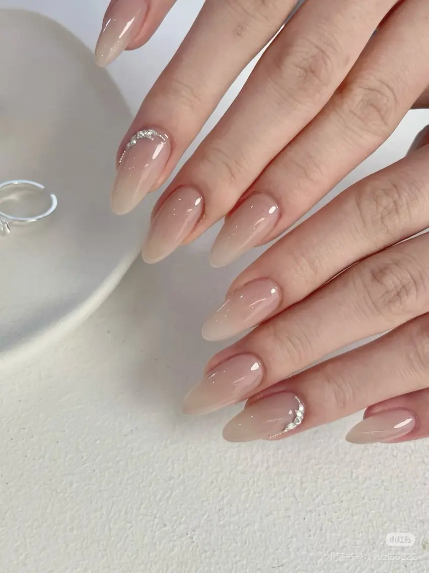 ミディアム ハンドネイル kirameki nail salonのネイルデザイン