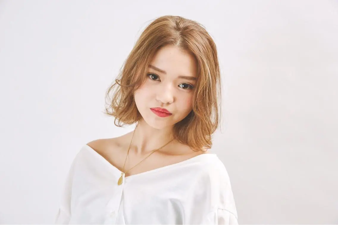 ミディアム Sylph2 Attirer西梅田のマツエク・マツパデザイン