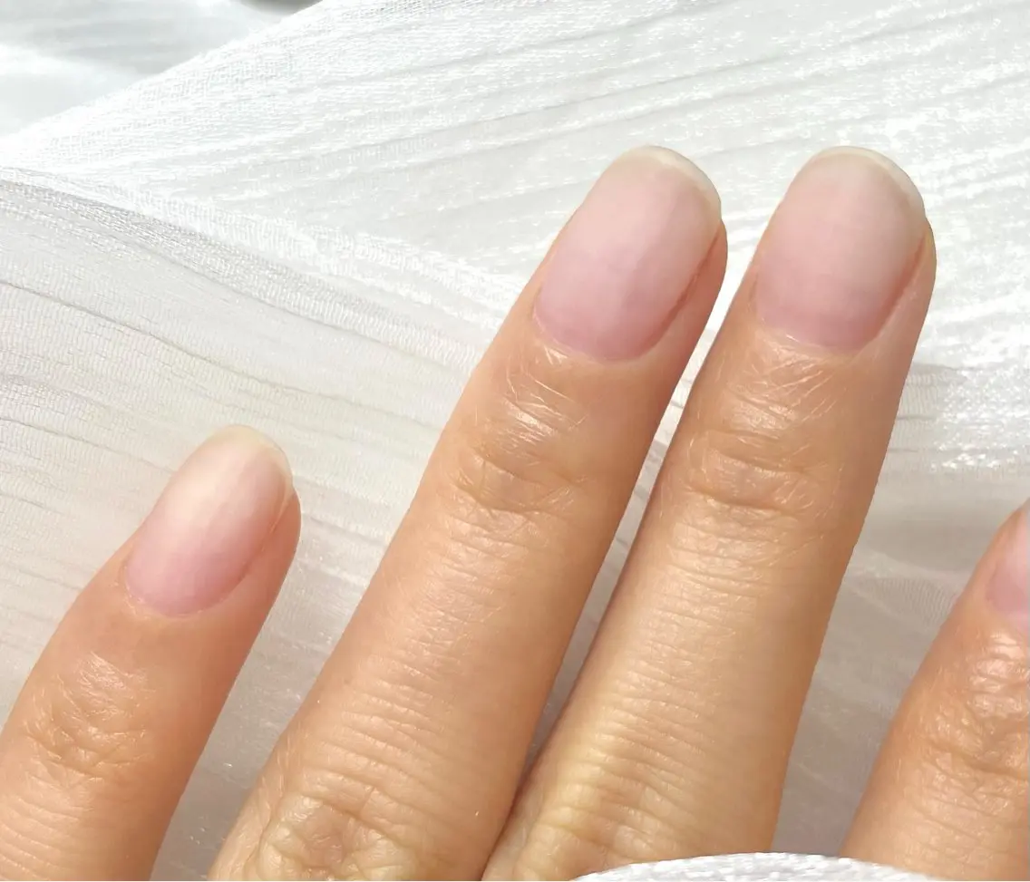 ネイル クリアネイル ジェルネイル 夏 目のネイルデザイン