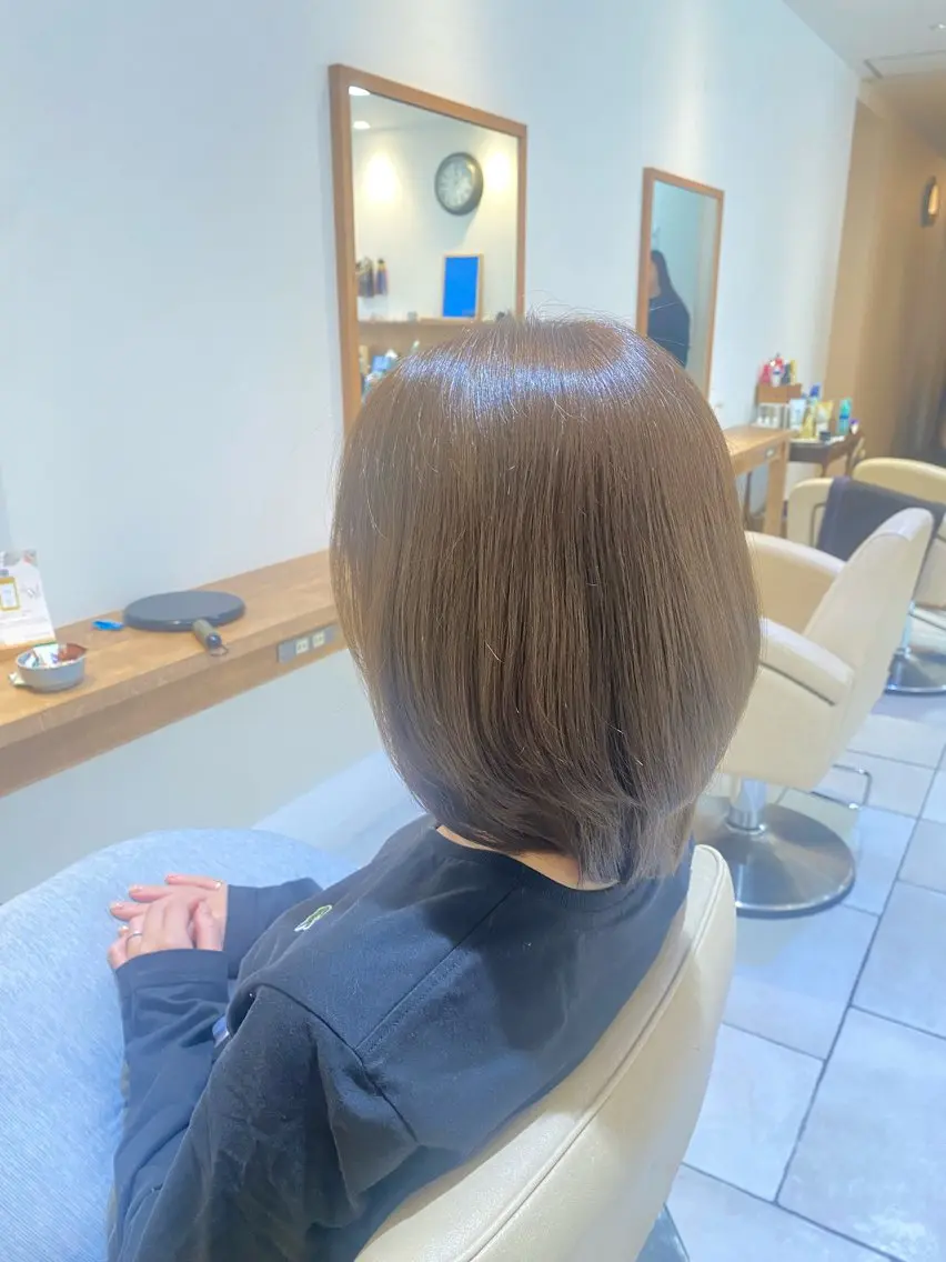 セミロング ヘアカラー トリートメント preak megu☺︎︎︎︎のヘアスタイル