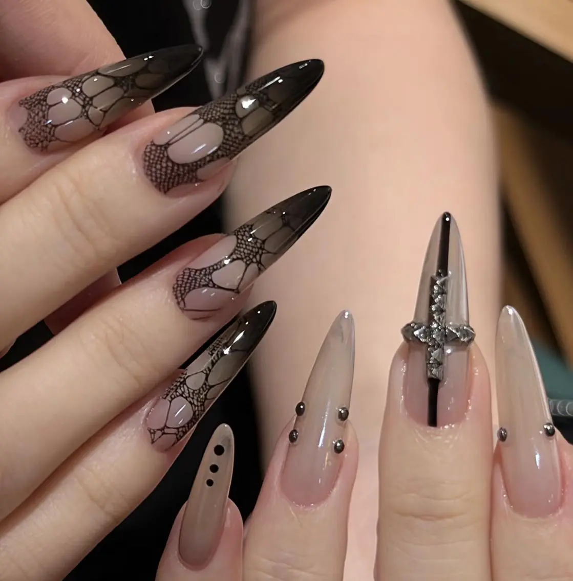 ネイル ハンドネイル 🎀 Ayaka_nailのネイルデザイン
