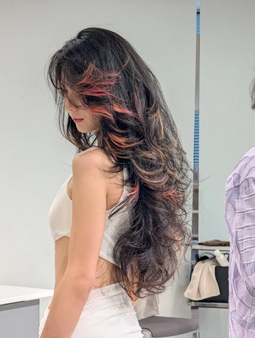 ロング 早坂 繁喜のヘアスタイル