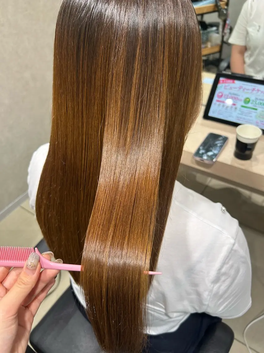 🌼プレミアム縮毛矯正＋ケアトリートメント＋💇‍♀️カットの写真