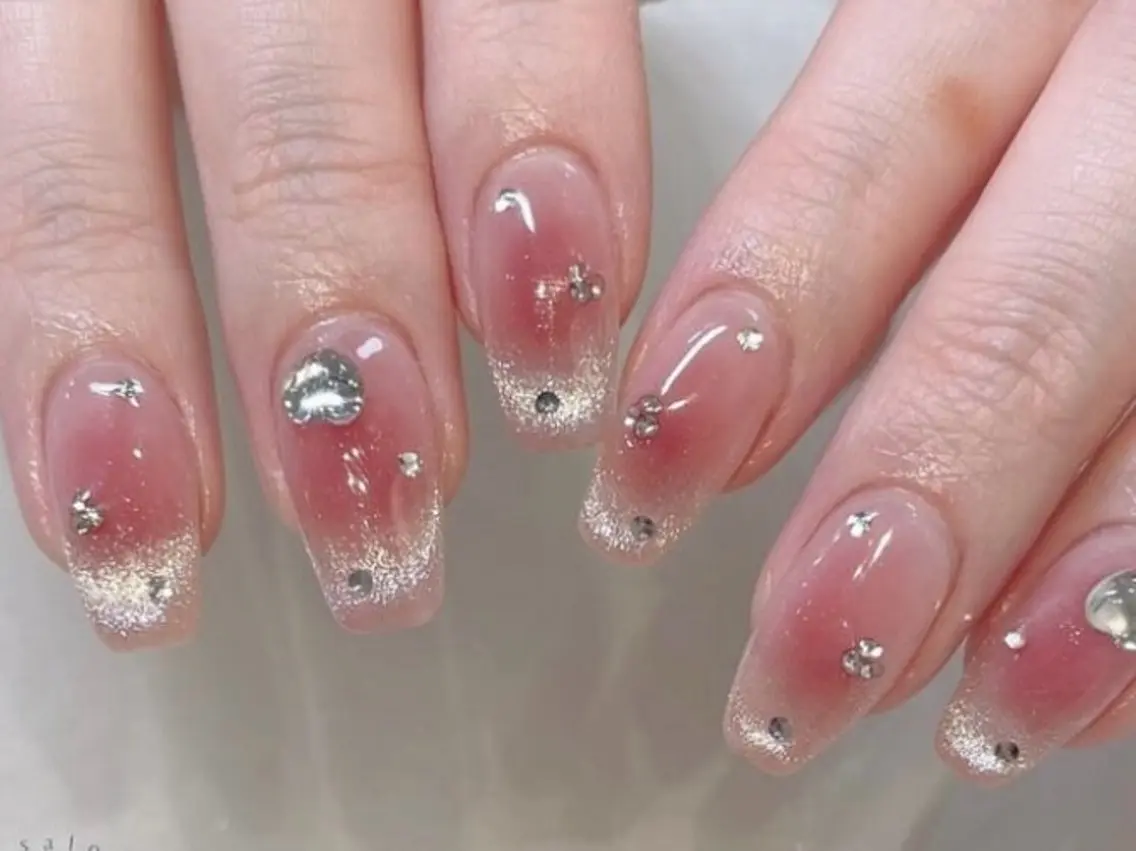 【オフなし】【ケア込み】✨💅ワンホンネイルの写真