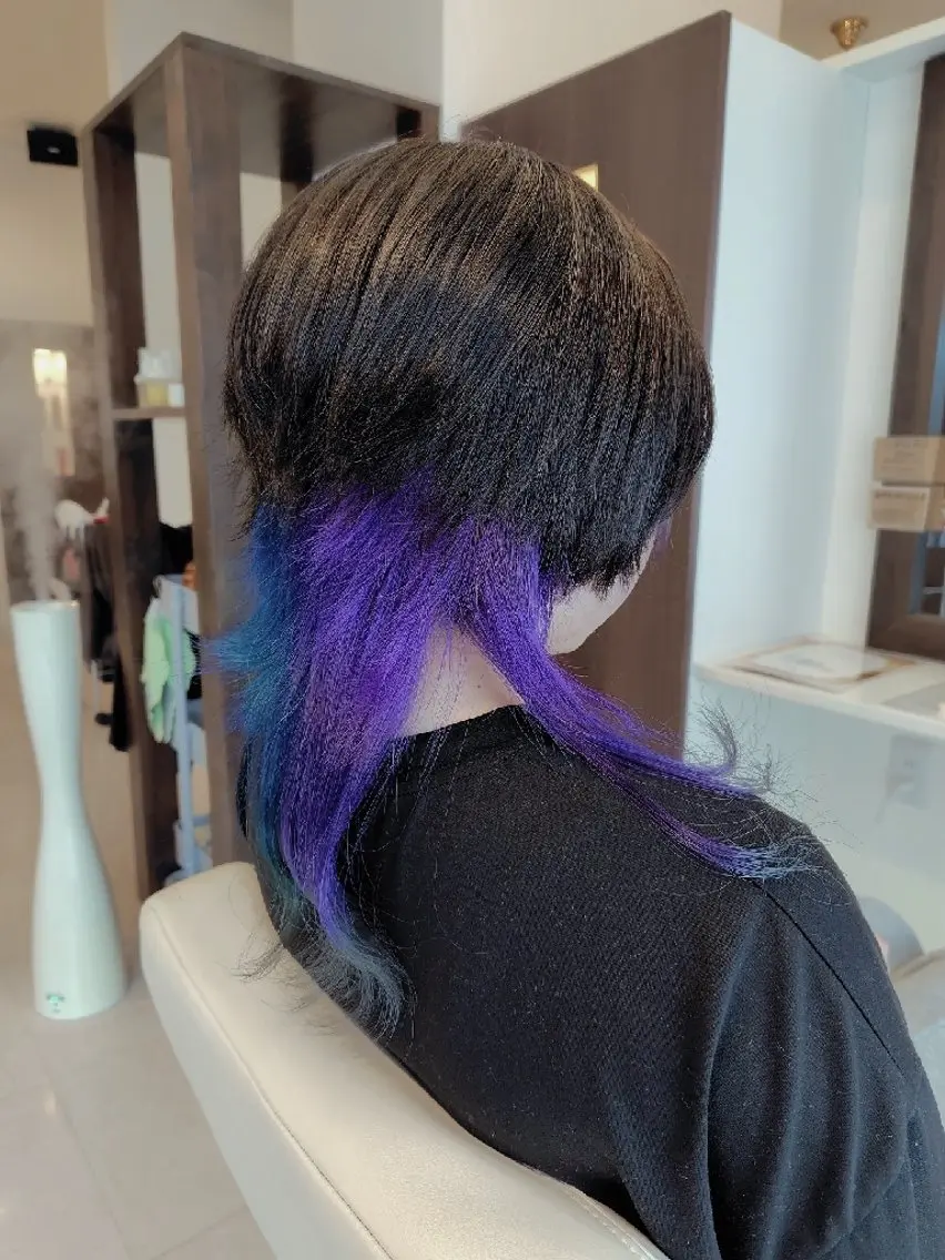 ミディアム パープルカラー トリートメント 三浦 瑞華のヘアスタイル