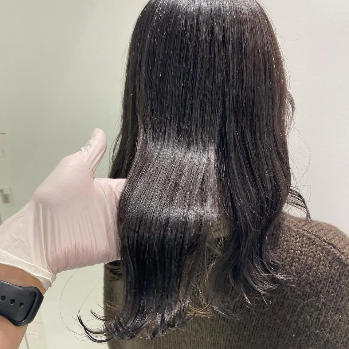 セミロング カラー パーマ ヘアアレンジ ネイル マツエク・マツパ 韓国風ベージュ🤎 赤みなし🌿横浜🤎のヘアスタイル