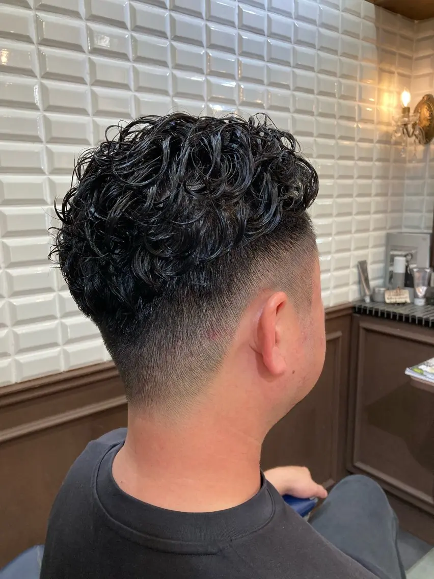 ショート メンズ メンズパーマ カット パーマ トリートメント ルピナス中田店長 山口大地のヘアスタイル