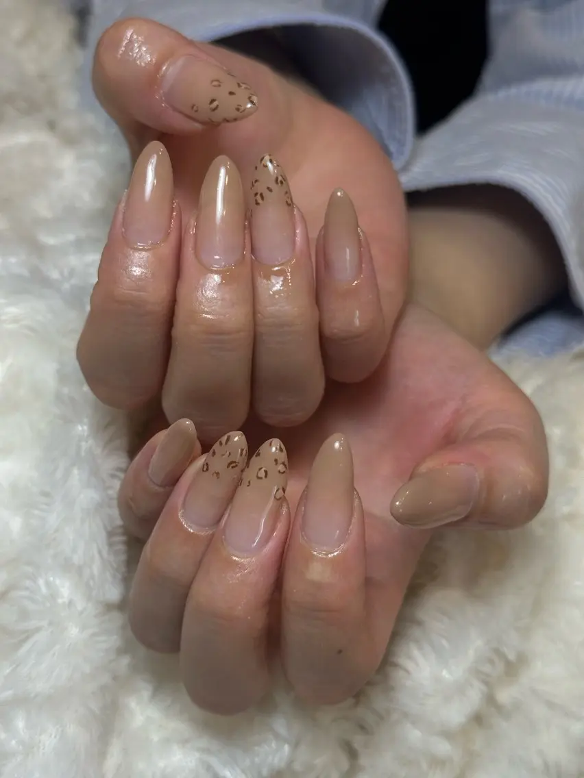 ネイル 全てパラベース💅 MIORA_琴乃のネイルデザイン