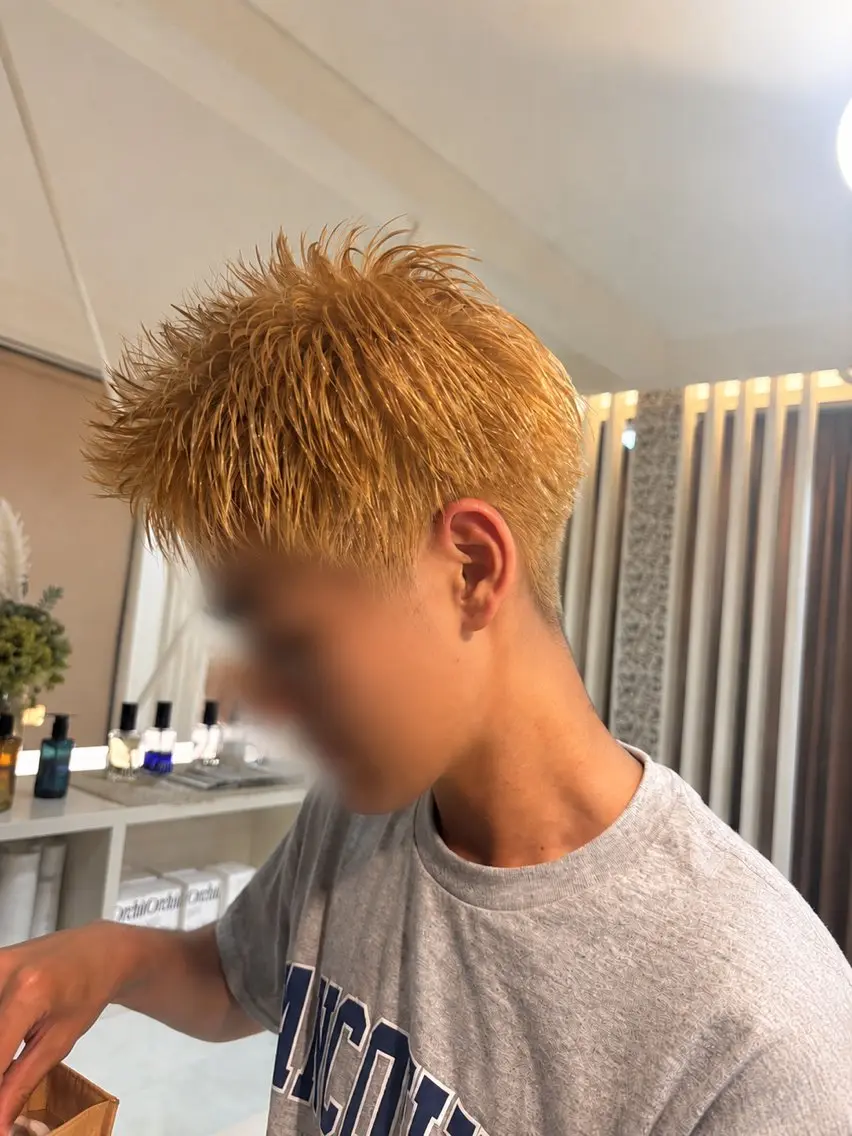 ショート ショートヘア カット ヘアカラー 平 秀斗のヘアスタイル
