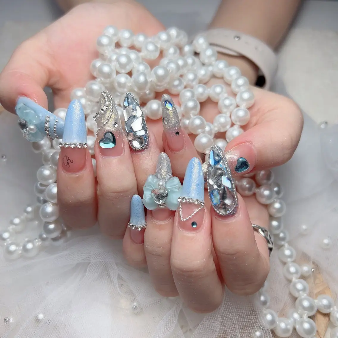 ネイル M 🌷Nail 長さだし専門店のネイルデザイン