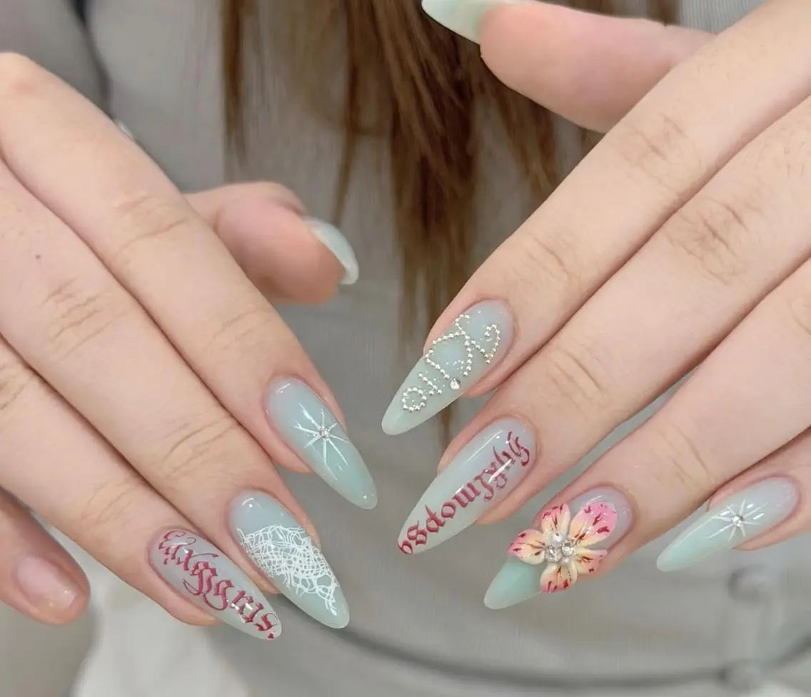 ネイル ハンドネイル TiTi Nail🫧のネイルデザイン