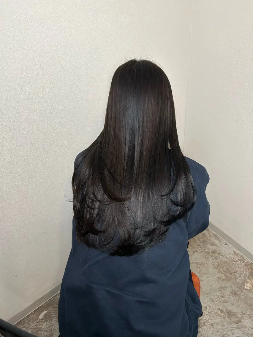 ロング カラー カット ヘアカラー トリートメント 小澤 一稀のヘアスタイル