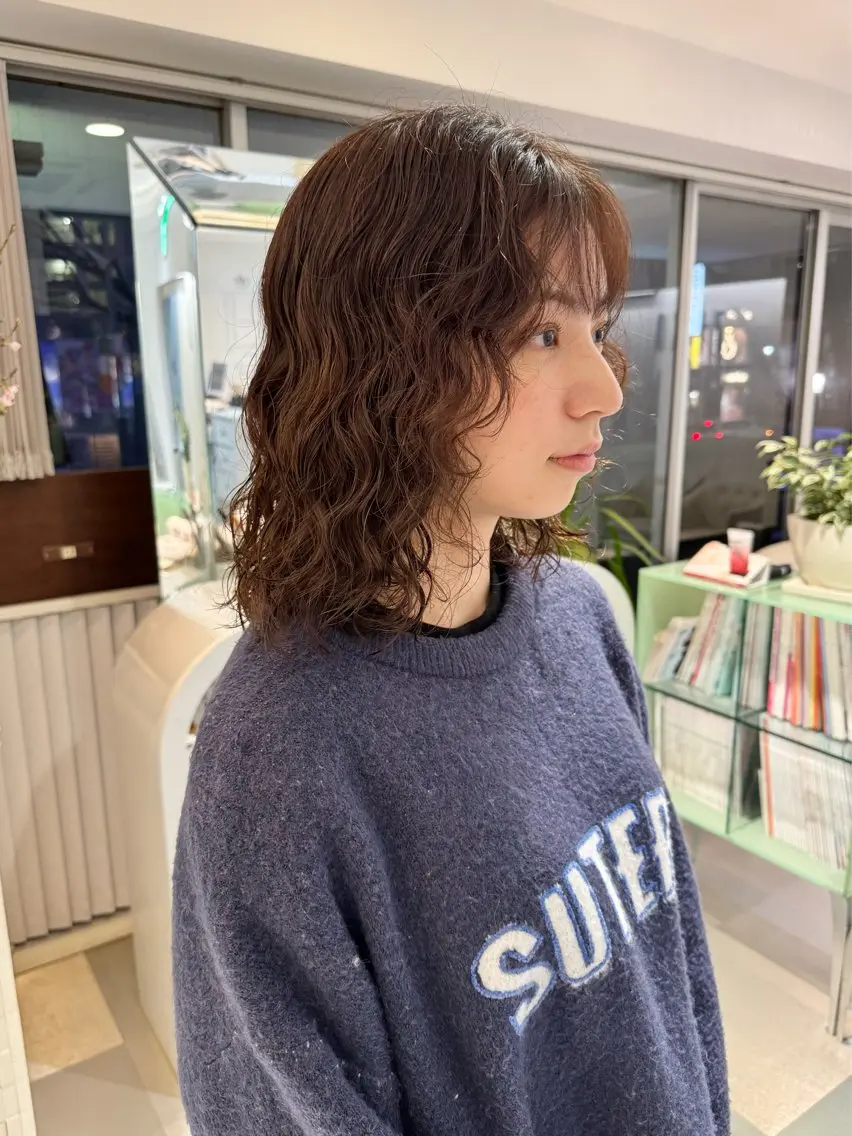 ミディアム パーマ ミディアムパーマ カット パーマ トリートメント デジタルパーマ 🌀ボブ　萩原　龍のヘアスタイル