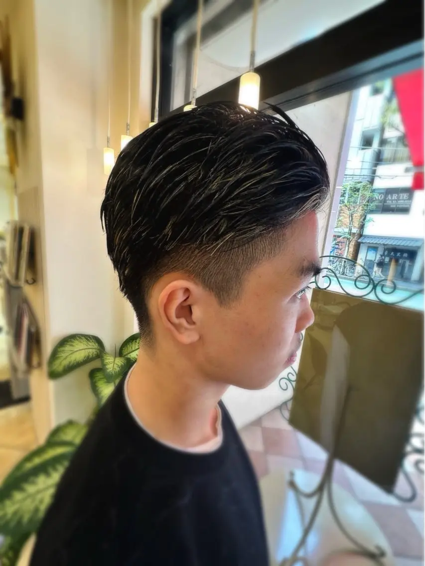 ショート カラー メンズ メンズハイライト ハイライトカラー ハイライト カット ヘアカラー 小顔レイヤー💗 木村実樹のヘアスタイル