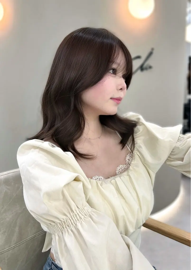 セミロング ヘアカラー 🎀髪質改善カラー /KAEDE🎀のヘアスタイル