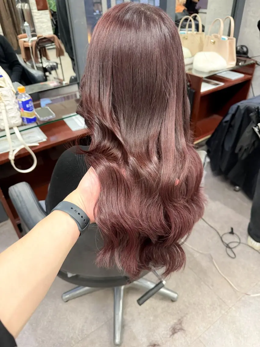 ロング カラー カット ヘアカラー トリートメント エクステ ハイトーンエクステ 🎩カズキ🎩のヘアスタイル