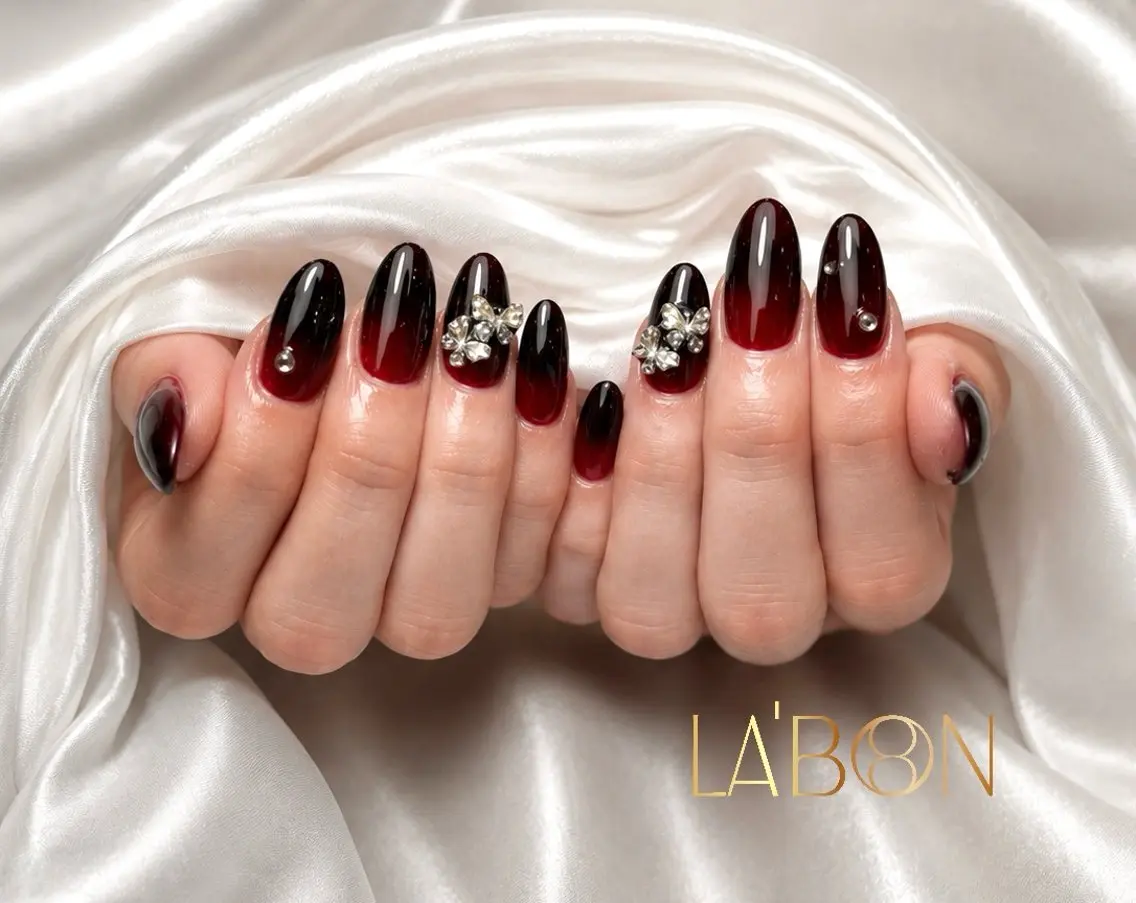 ネイル アートネイル ジェルネイル キラキラネイル 韓国ネイル ロングネイル Labon Nails Artのネイルデザイン