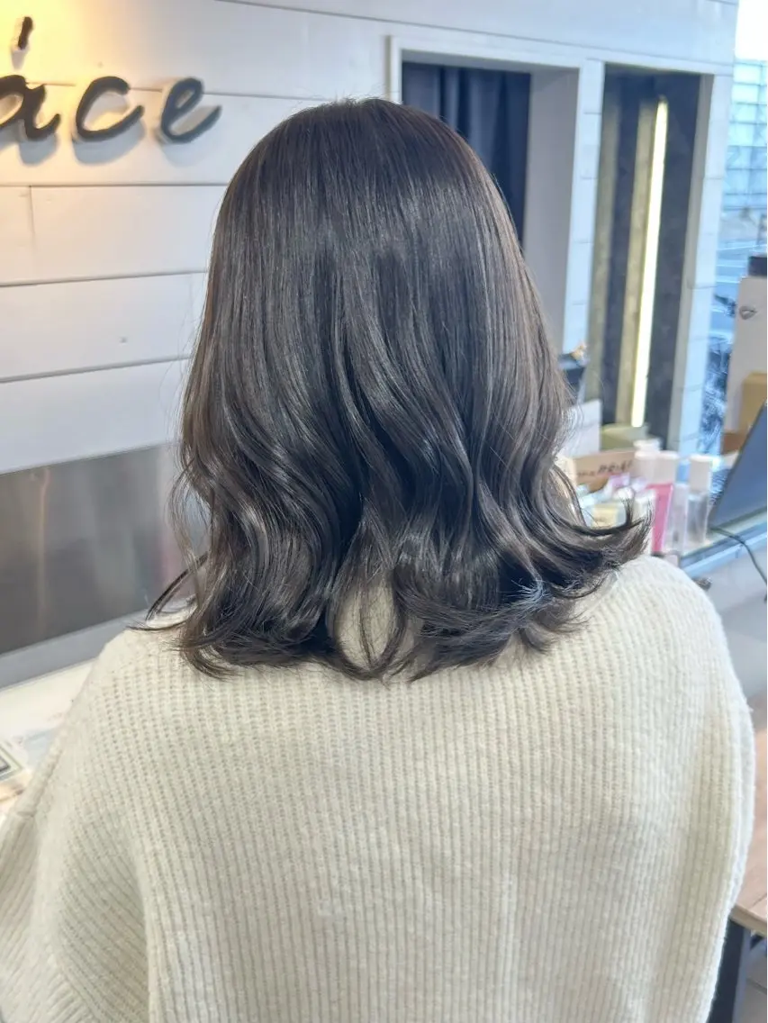 ミディアム カット ヘアカラー 🫧艶髪カラー🫧 森本くるみのヘアスタイル