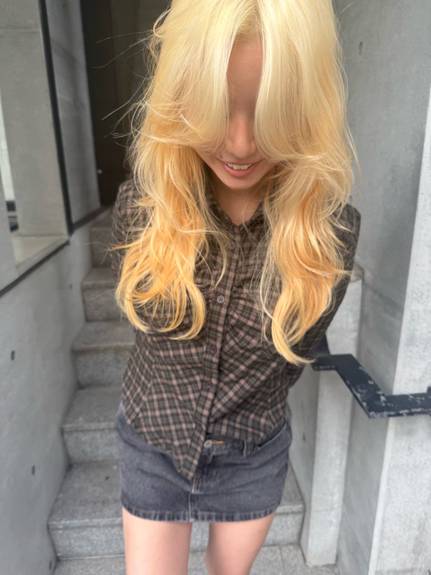 ロング レイヤーカット ロング ウルフカット カット ヘアカラー レイヤーカット\パー マ　chinatsuのヘアスタイル
