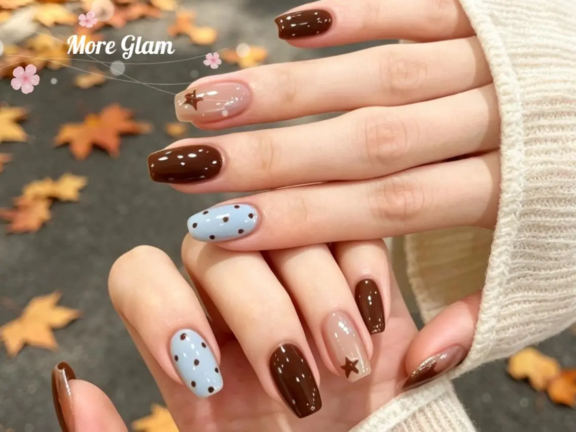 ネイル 長さ出し フットネイル フレンチネイル ジェルネイル ガラスフレンチ More Glam 池袋東口店のネイルデザイン