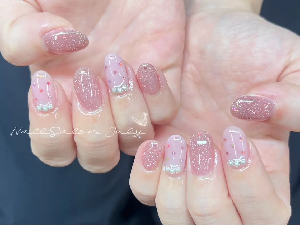 ネイル アートネイル オーロラネイル ガーリー キラキラネイル 韓国ネイル ハンドネイル July モモのネイルデザイン