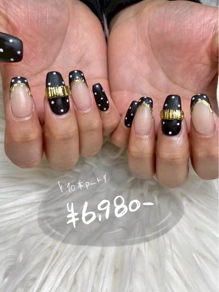 ネイル ハンドネイル フットネイル emma.nail kanakoのネイルデザイン