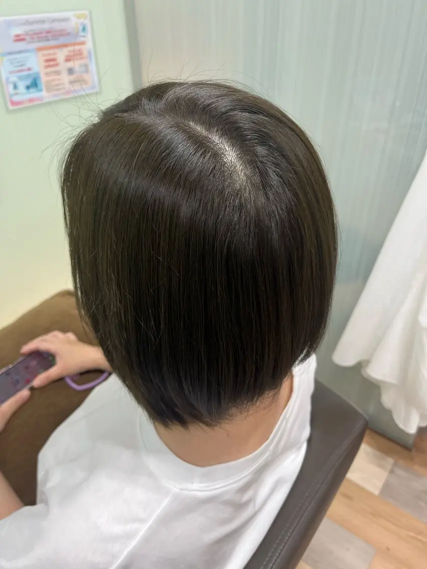 カラー ベージュカラー オリーブベージュ カラー、カットモデル 募集/吉田碧月のヘアスタイル