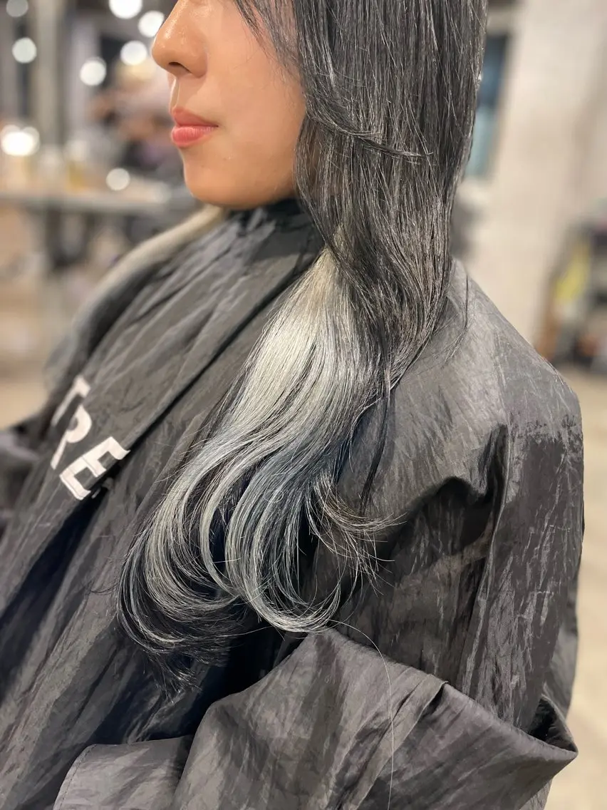 ミディアム カラー 艶髪/透明感🪽 DISCO🪽のヘアスタイル