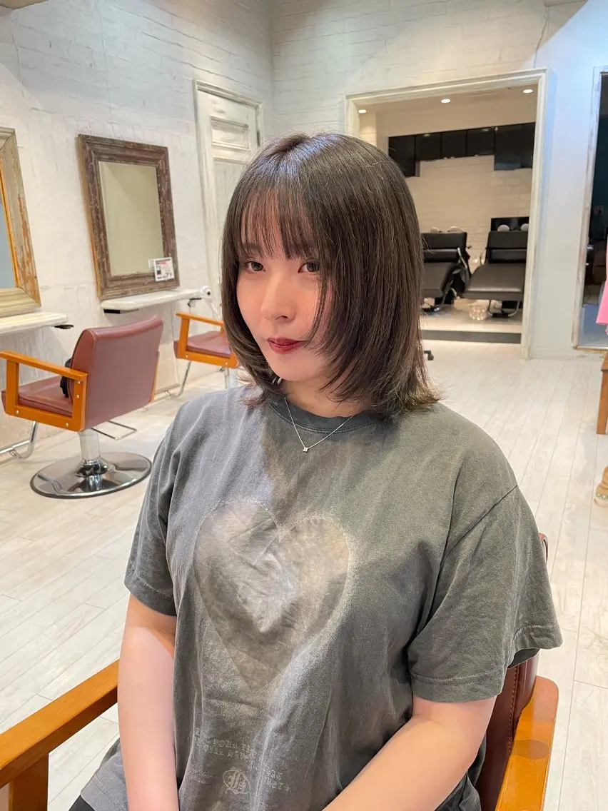 ミディアム 顔周りカット ウルフカット 髪質改善／ブリーチ/ 宮武　湧斗のヘアスタイル