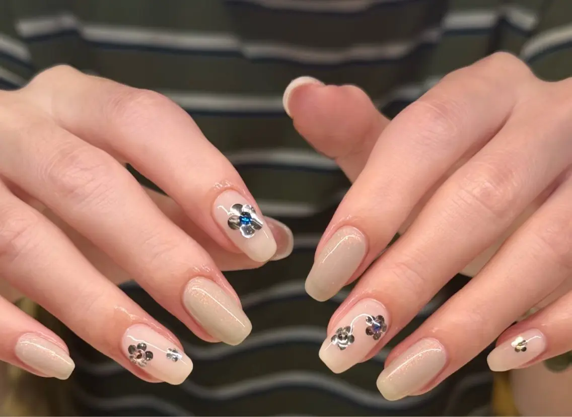 ネイル ハンドネイル Pure&Rich Nailのネイルデザイン