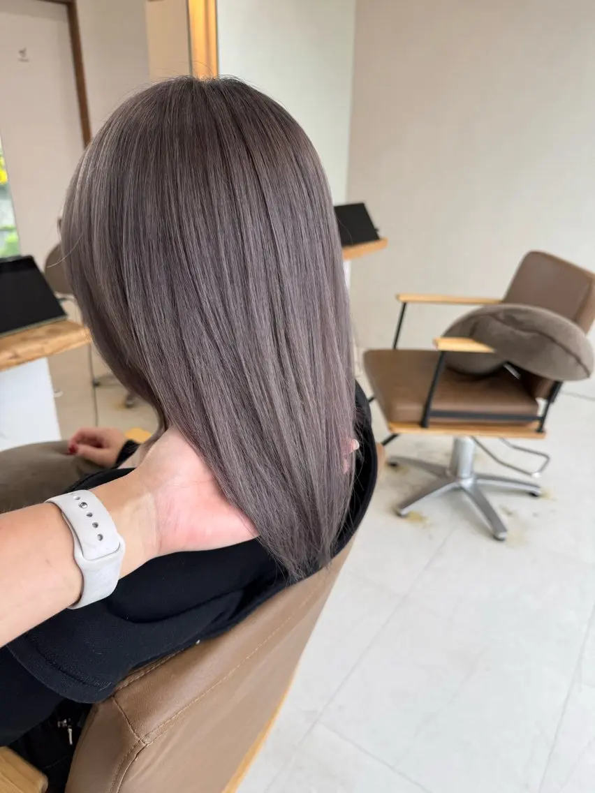 ミディアム ヘアカラー 鈴木 妃帆未のヘアスタイル
