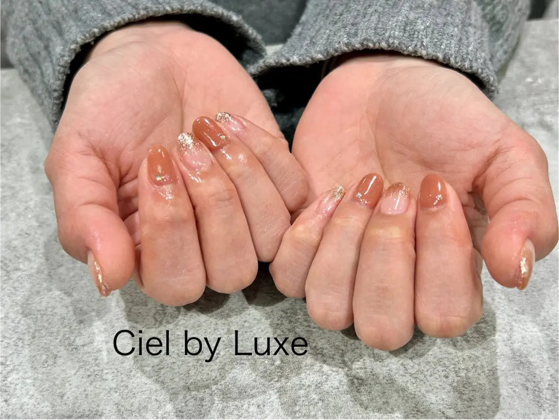 ネイル グラデーション ラメ(グリッター) ラメグラデーション CielbyLuxe manamiのネイルデザイン
