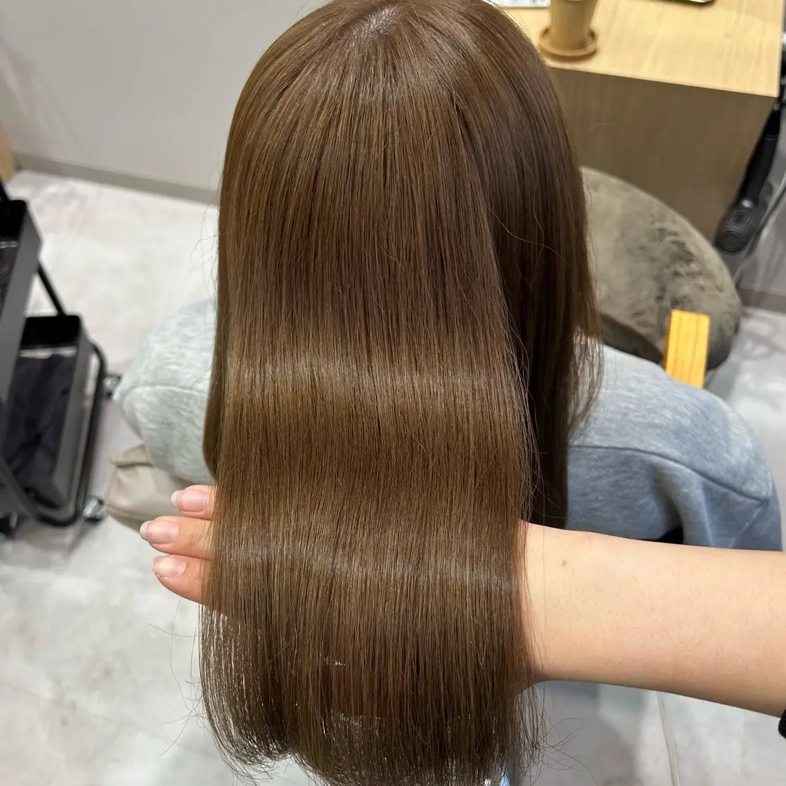 ロング カラー ヘアカラー 立川 🫧 ブリーチ 艶髪カラー🧸✨️のヘアスタイル