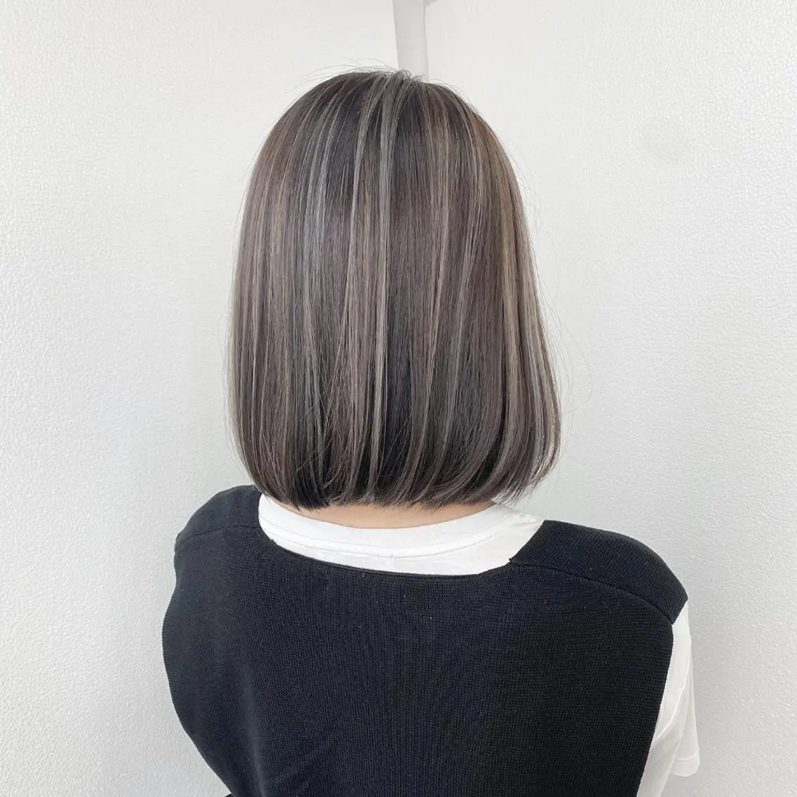 ミディアム カット ヘアカラー en Siena エンシエナのヘアスタイル