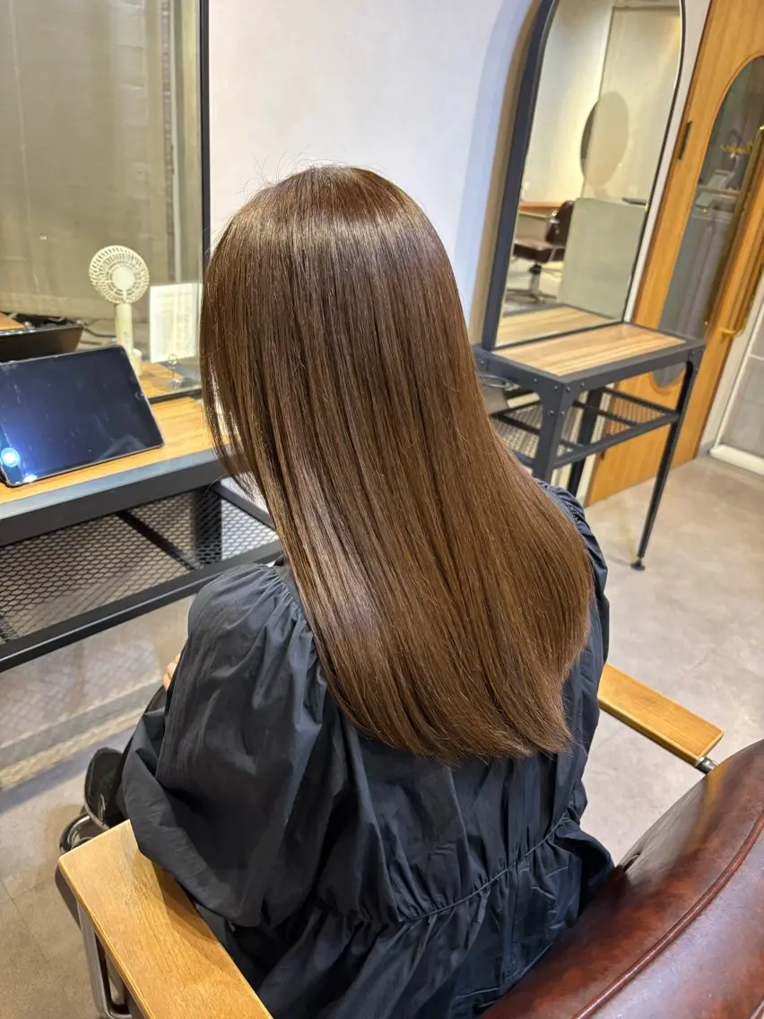セミロング 縮毛矯正 トリートメント 野口 咲愛のヘアスタイル