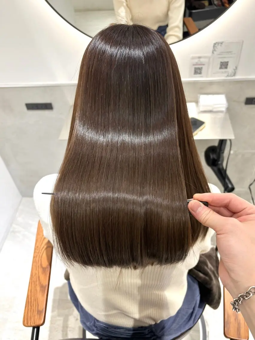 セミロング カラー 透明感カラー 髪質改善 トリートメント ヘアカラー トリートメント 髪質改善 縮毛矯正/ レイヤー/銀座/本木のヘアスタイル