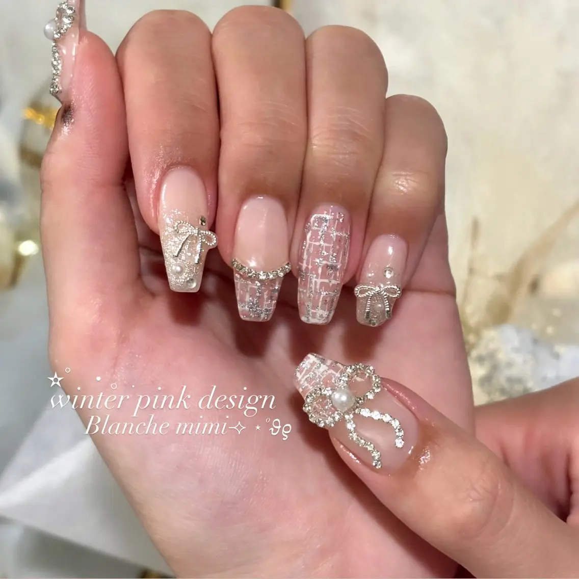 ネイル ハンドネイル Blanche mimi.u_aのネイルデザイン