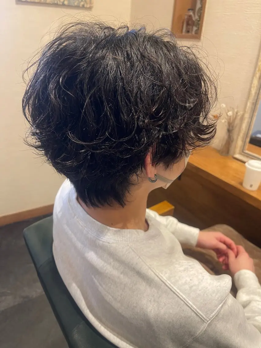パーマ メンズ メンズ韓国風 メンズパーマ シャドーパーマ 三浦 みのりのヘアスタイル